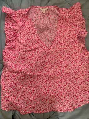 ON-34th Pink Floral V-Neck Ruffle Sleeve Top
